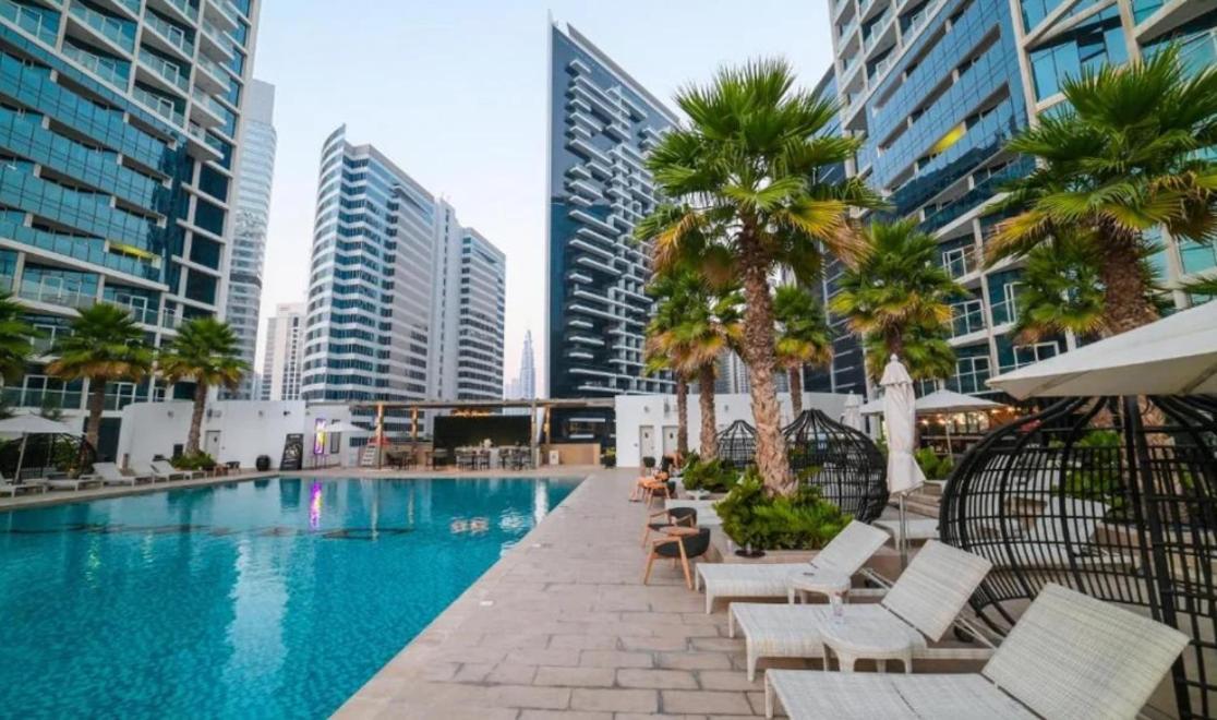 Apartamento Royalton - Damac Maison Prive Dubái Exterior foto